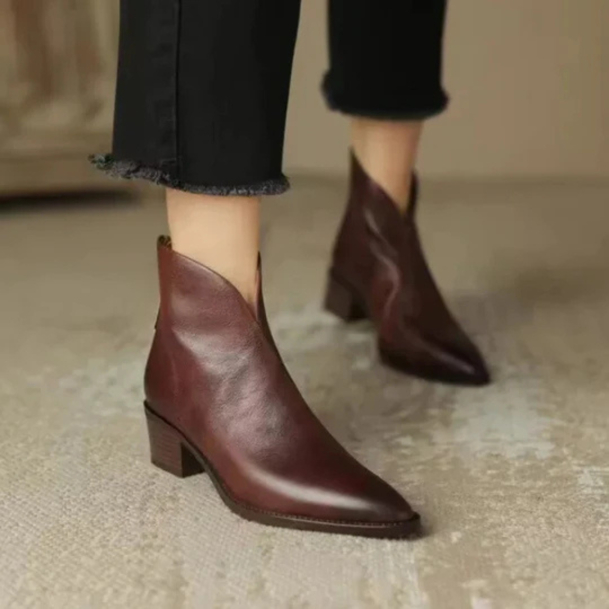 BEATRIZ | Botins de salto baixo em couro vegano