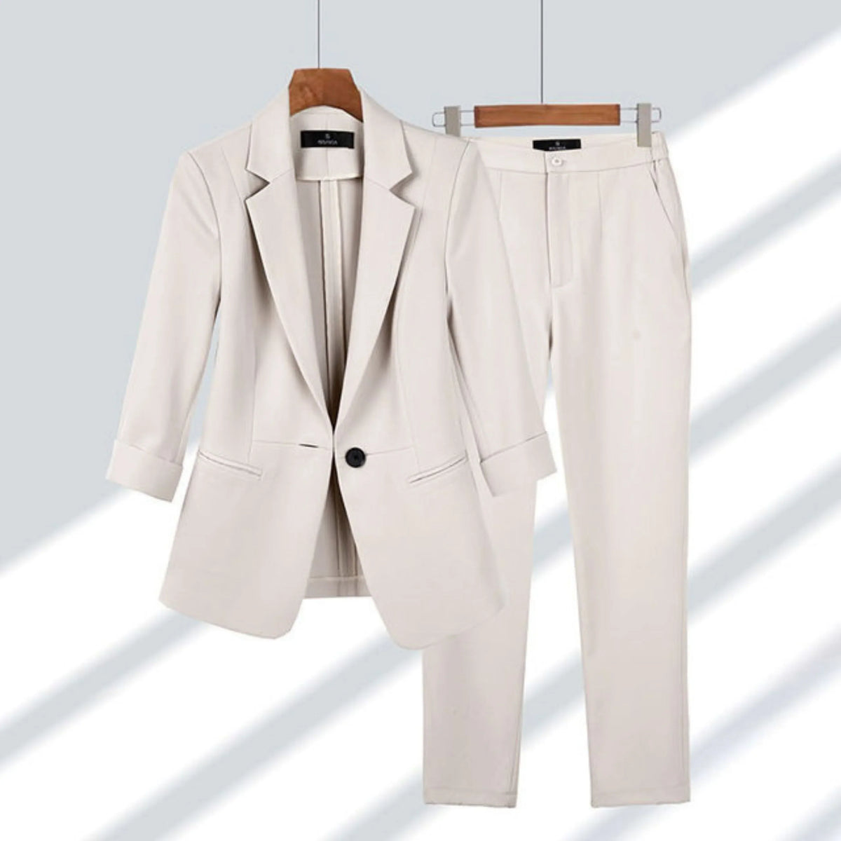 MARIA | Conjunto com corte favorecedor
