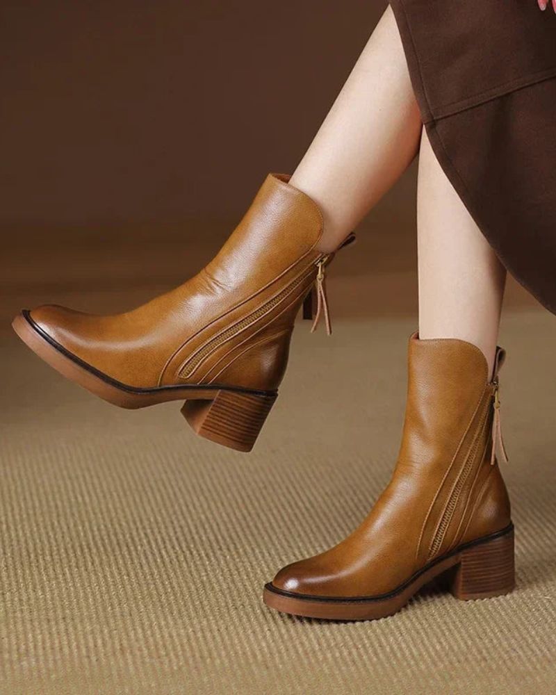 CAMILA | Botas de couro com salto quadrado