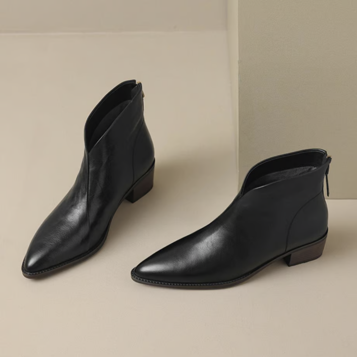 BEATRIZ | Botins de salto baixo em couro vegano