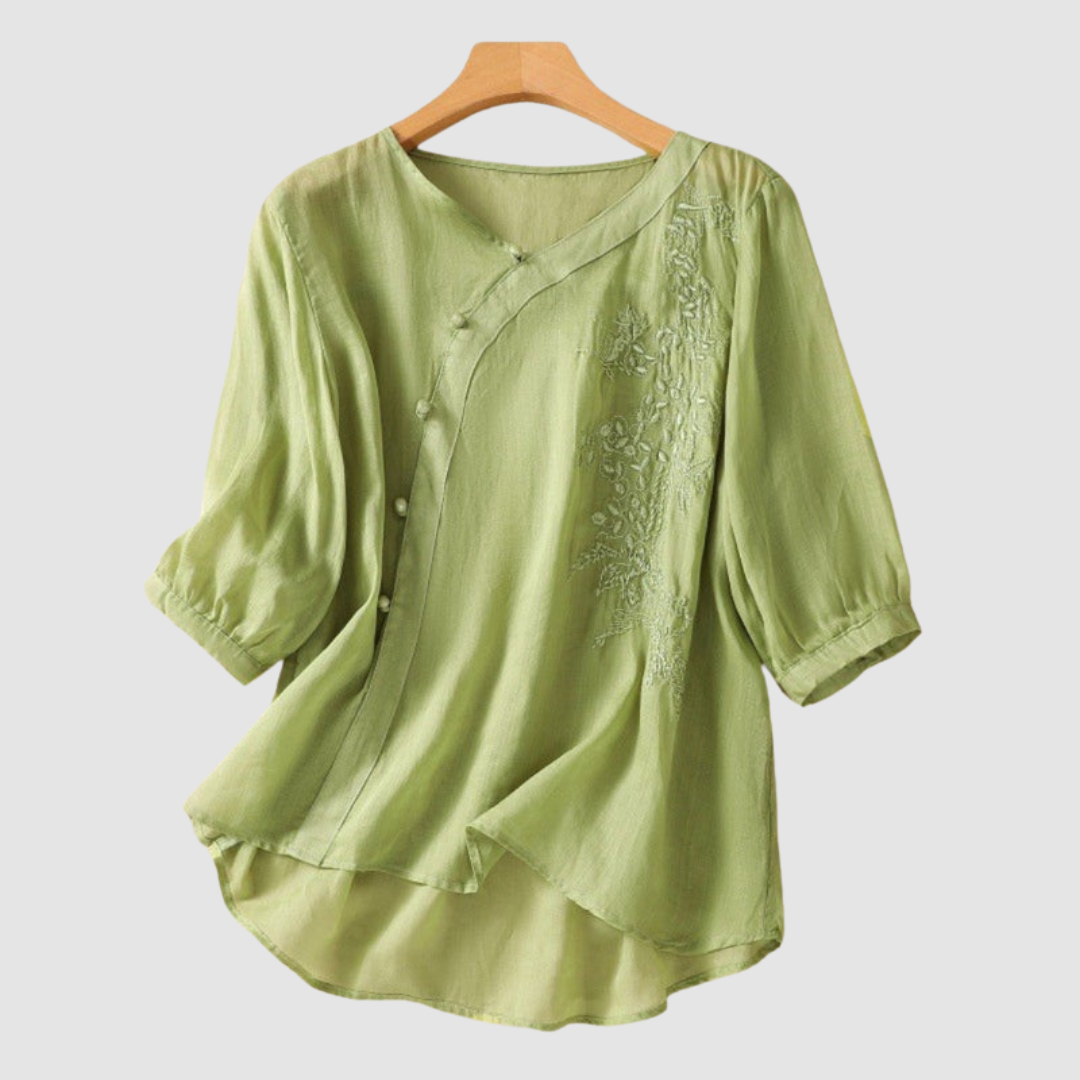LORAINE | Blusa com botões assimétricos