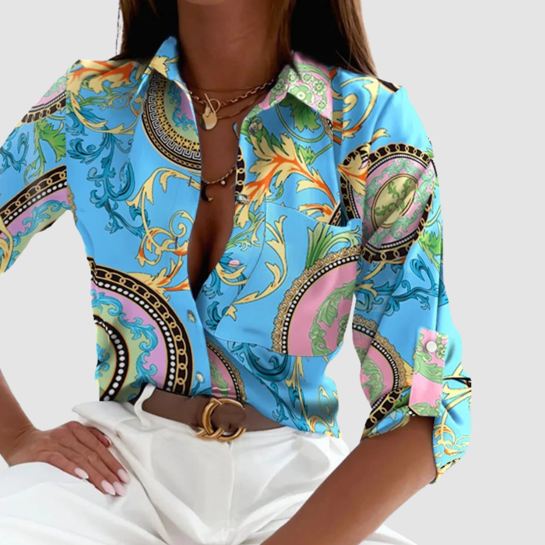LAURA | Blusa com bolso e estampado discreto