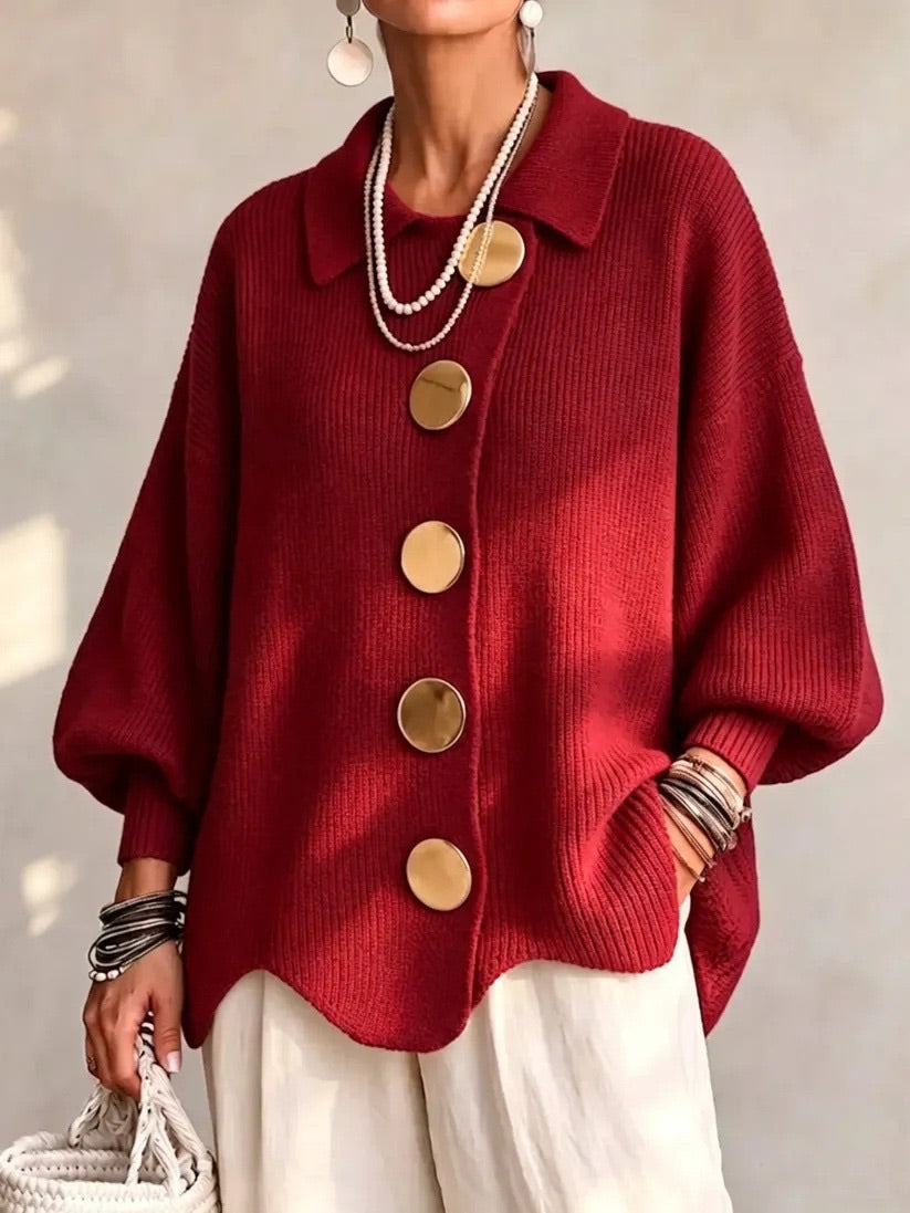 MATILDE | Casaco oversized de mulher com colarinho e botões dourados